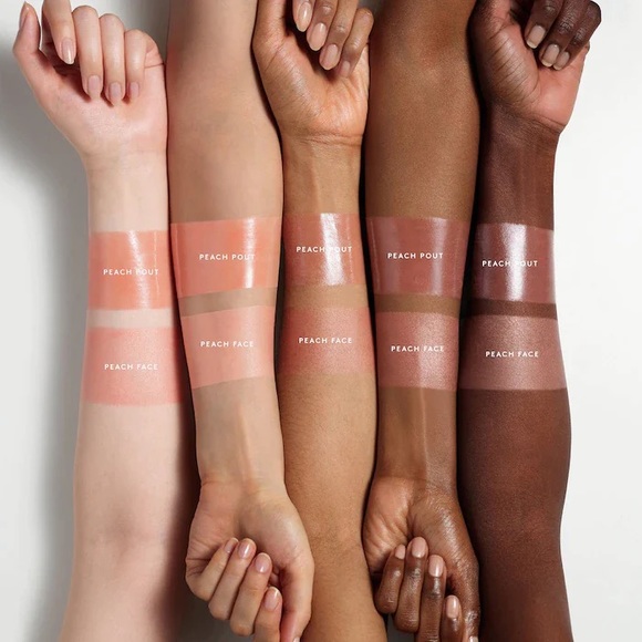 **SOLD** FENTY BEAUTY RESTING PEACH FACE CREAM BLUSH & MINI GLOSS BOMB CREAM DUO - Picture 3 of 5